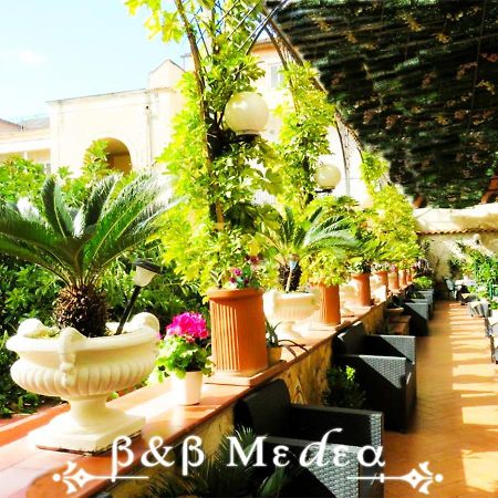 نابولي Bed & Breakfast Medea المظهر الخارجي الصورة