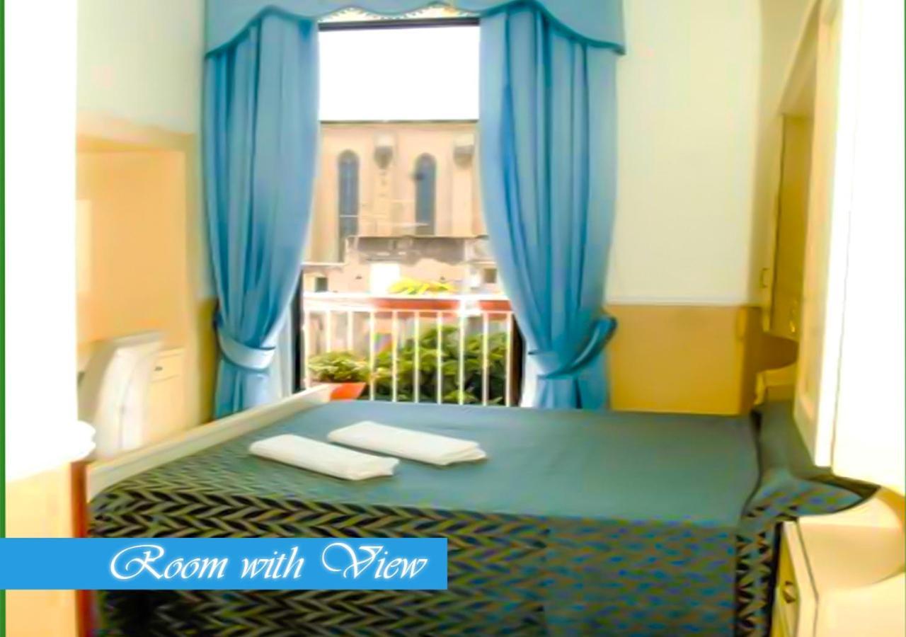 نابولي Bed & Breakfast Medea المظهر الخارجي الصورة