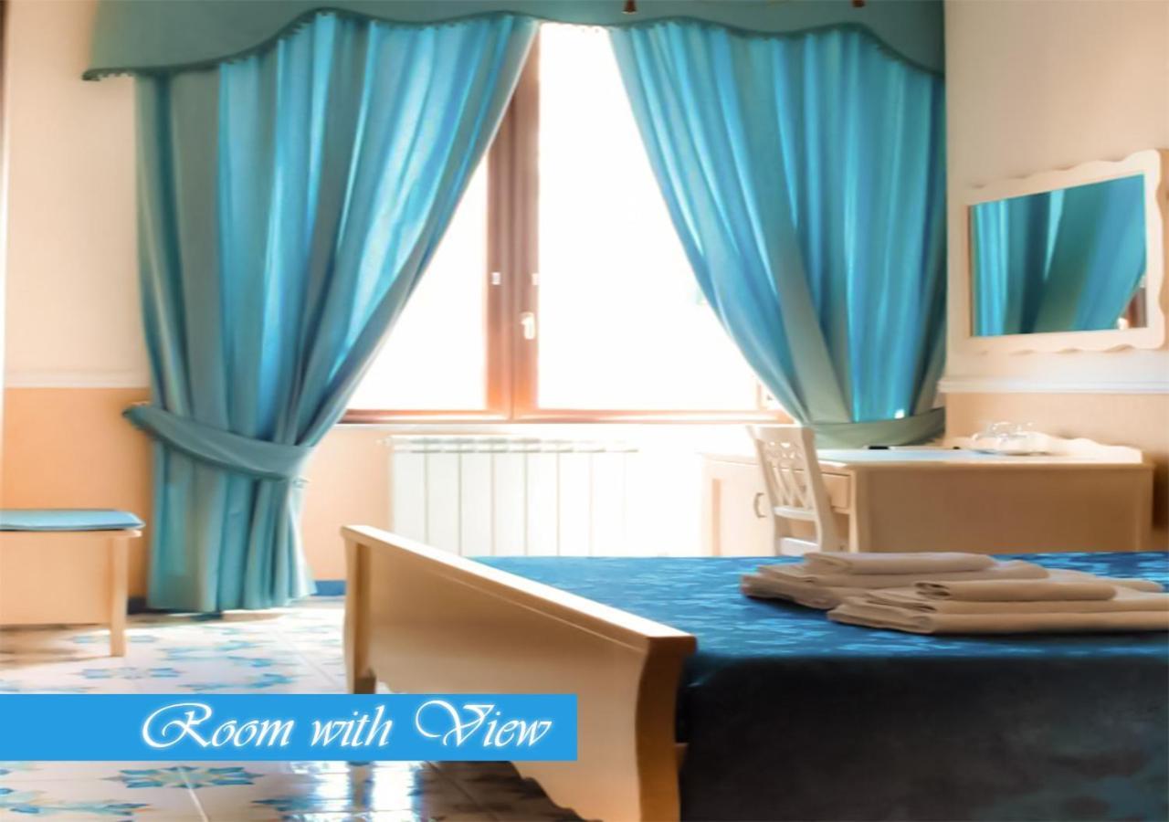 نابولي Bed & Breakfast Medea المظهر الخارجي الصورة