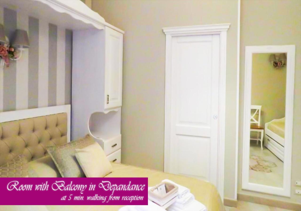 نابولي Bed & Breakfast Medea المظهر الخارجي الصورة