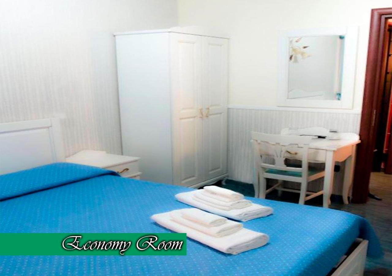 نابولي Bed & Breakfast Medea المظهر الخارجي الصورة