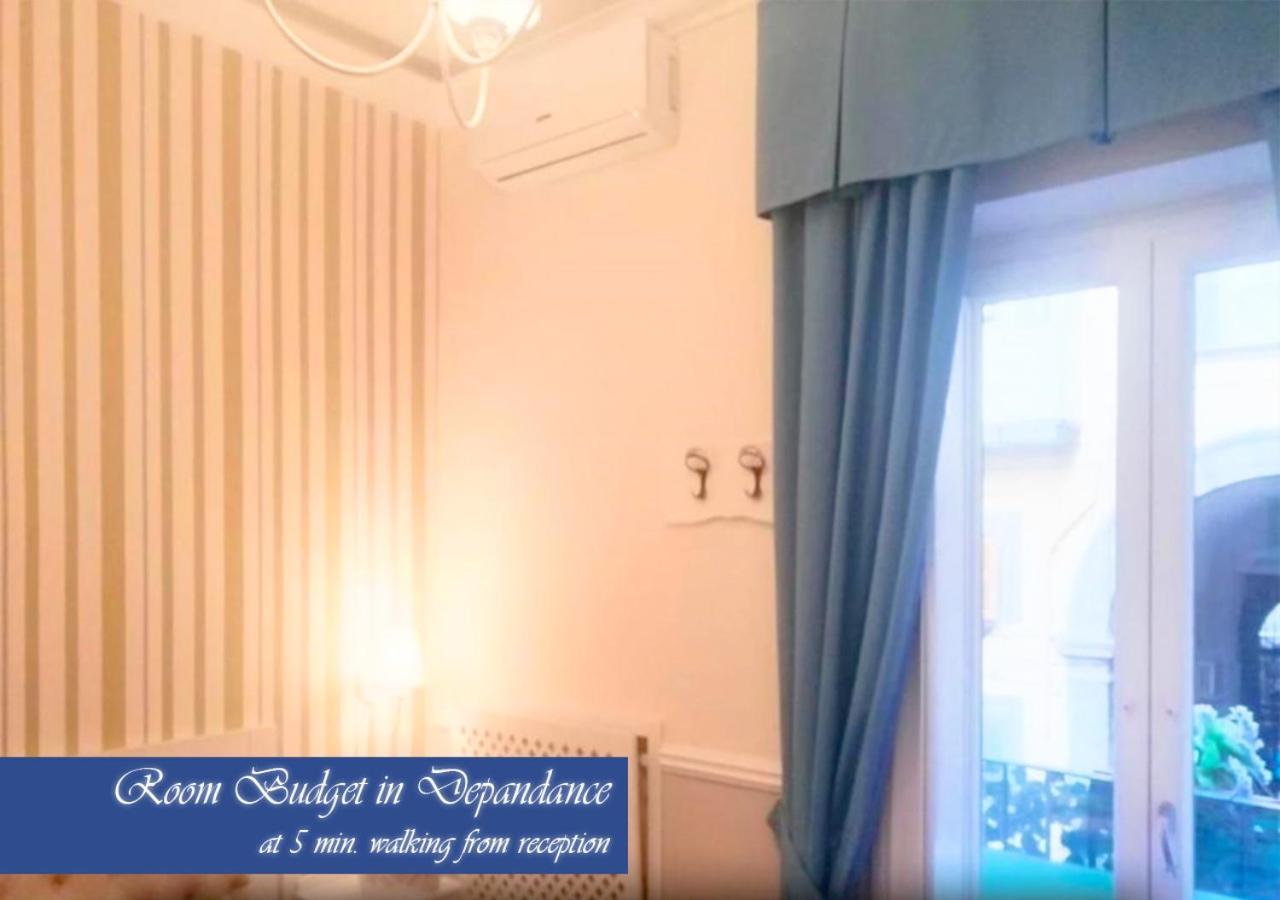 نابولي Bed & Breakfast Medea المظهر الخارجي الصورة