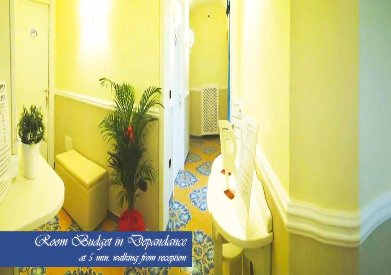 نابولي Bed & Breakfast Medea المظهر الخارجي الصورة