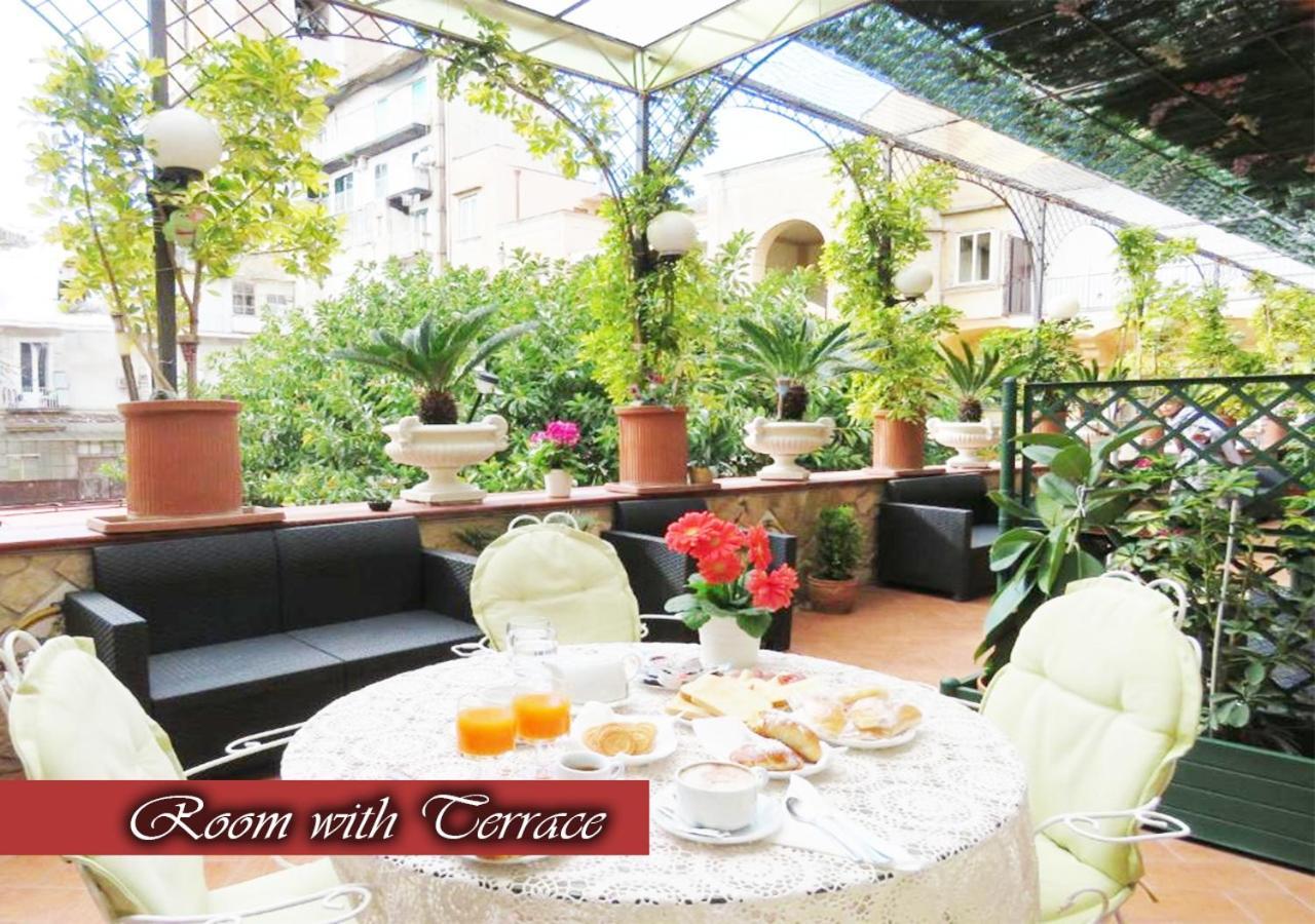 نابولي Bed & Breakfast Medea المظهر الخارجي الصورة