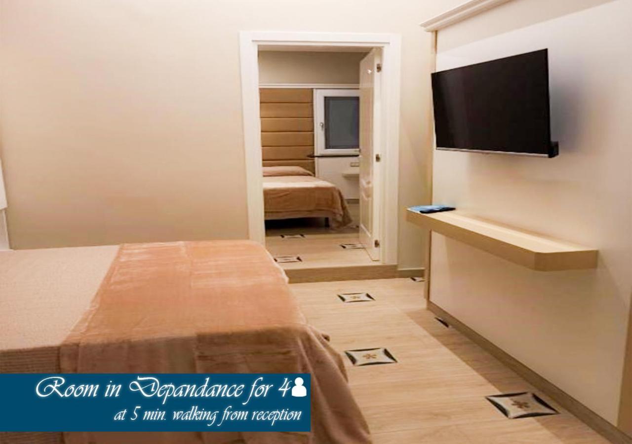 نابولي Bed & Breakfast Medea المظهر الخارجي الصورة